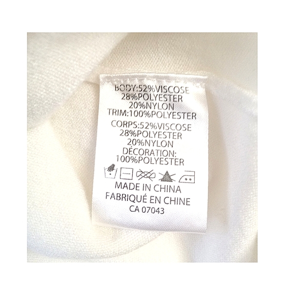 NWT Halston Sweater Size M - Picture 7 of 7